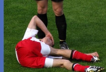 pInjuredSoccerMan 2864043 s