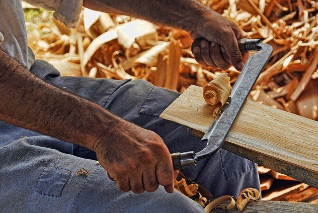 is carpentry a dangerous job?