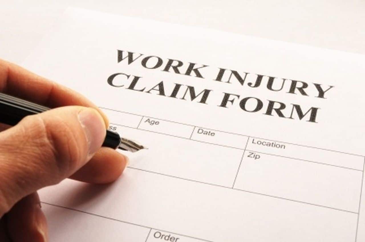 Filing a Workers’ Comp Claim and an Injury Lawsuit Simultaneously