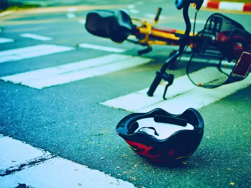 Can Delivery Drivers Get Workers’ Comp After a Bicycle or E-Bike Crash in Chicago?